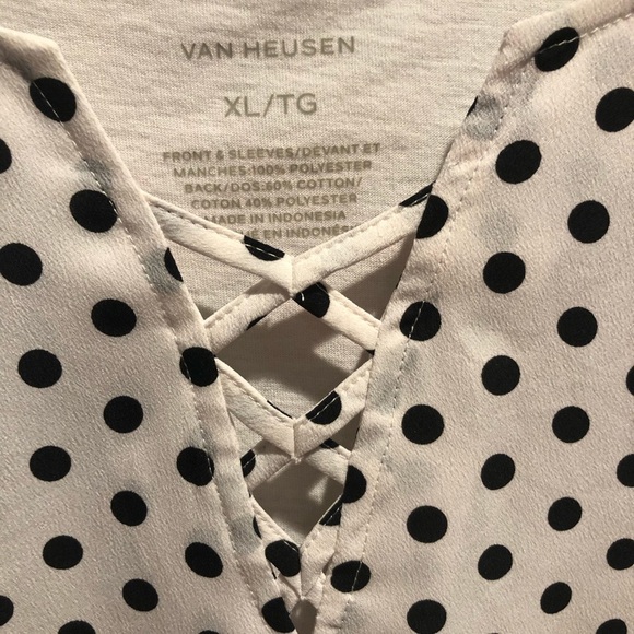 Van Heusen white with black polka dot short sleeve shirt - Picture 3 of 3